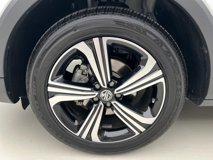 MG ZS 1.5 ESSENTIAL PLUS CZ 1.maj.