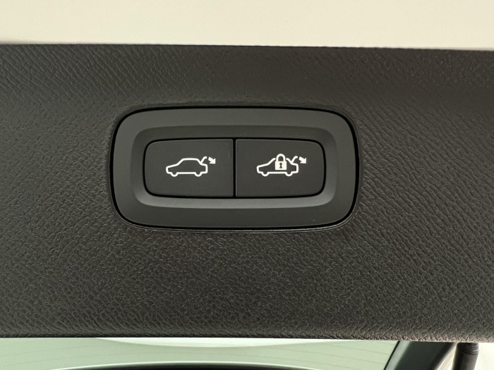 Volvo XC90 T8 AWD AUT RECHARGE DARK PLUS
