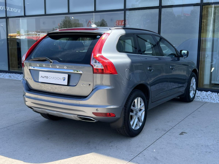 Volvo XC60 D4 AWD MOMENTUM Aut 2.4 d Momentum