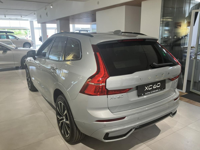 Volvo XC60 B5 AWD AUT DARK PLUS