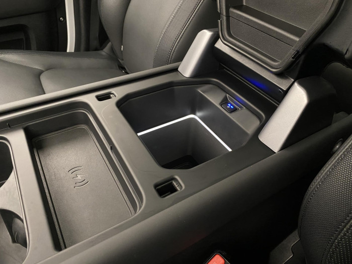 Land Rover Defender 110 D300 X-DYNAMIC HSE AWD AUT 3.0 d Dynamic