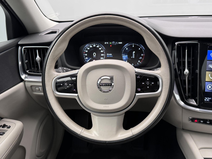 Volvo V60 CC D4 AWD MOMENTUM POLESTAR 2.0 d CC CC Momentum