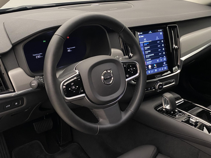 Volvo V90 T6 AWD RECHARGE DARK PLUS