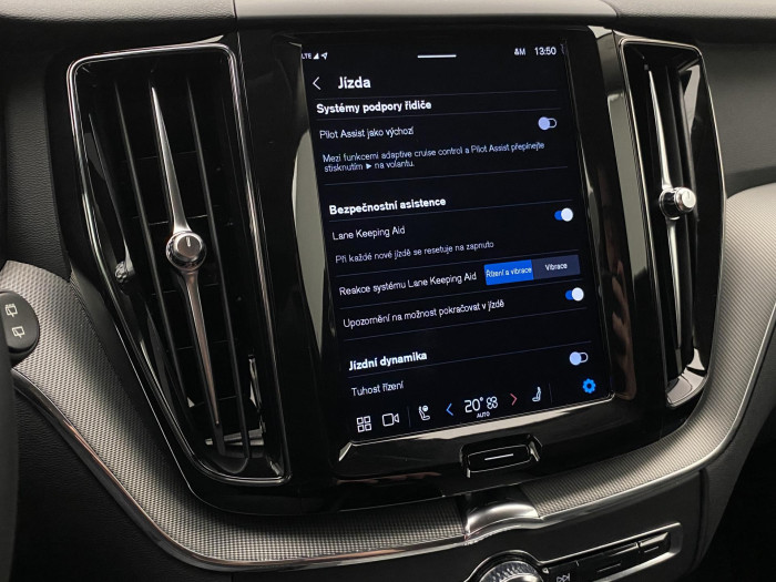 Volvo XC60 B4 AWD DARK PLUS AUT