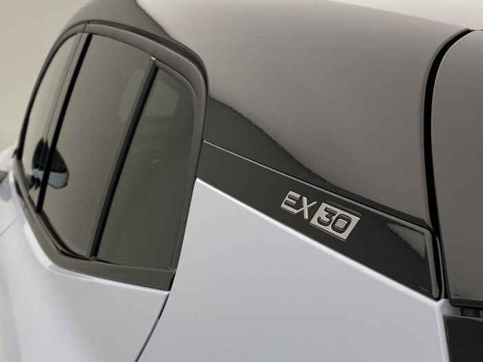 Volvo EX30 PURE ELECTRIC RECH. ULTRA RWD