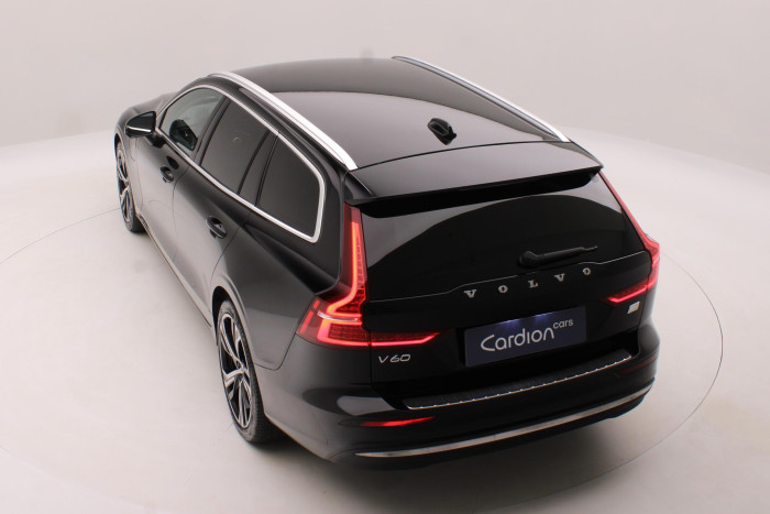 Volvo V60 T6 AWD RECHARGE CORE AUT