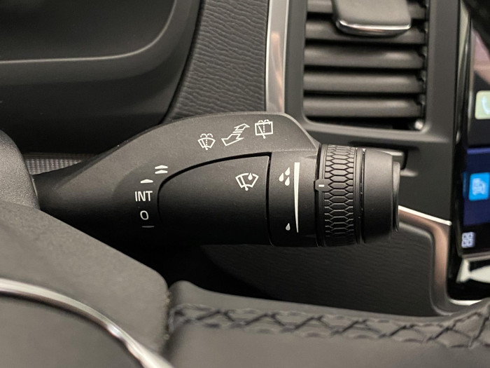 Volvo XC90 B5 AWD PLUS REZERVACE