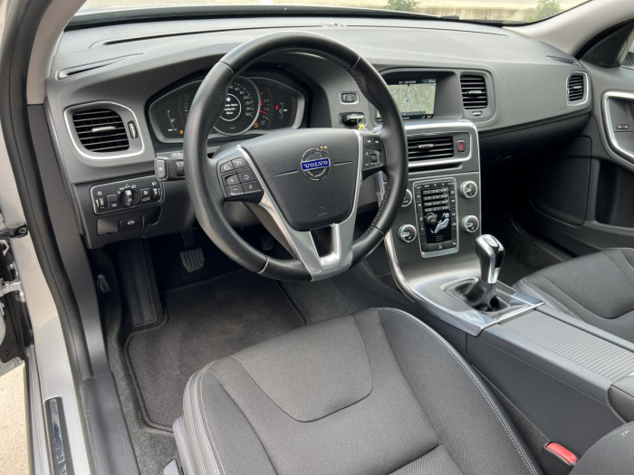 Volvo S60 D4 MOMENTUM 1.maj. 2.0 d Momentum