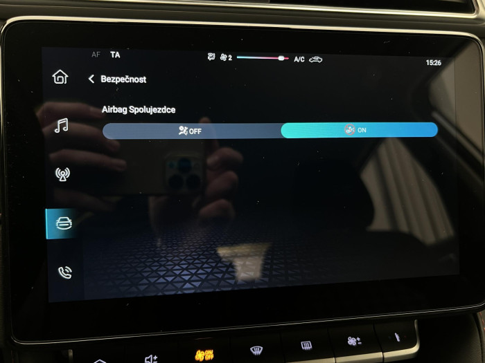 MG ZS 1.5 ESSENTIAL PLUS CZ