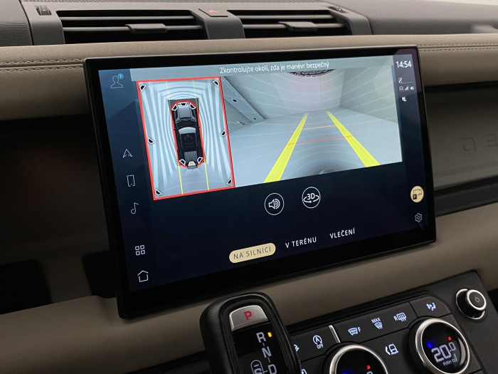 Land Rover Defender D250 AWD SE AUT CZ 3.0 d SE