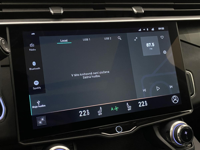 Lynk & Co 01 PHEV DCT AUT 1.maj. REZERVACE