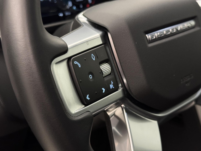 Land Rover Discovery D250 R-DYNAMIC SE REZERVACE 3.0 d Dynamic SE