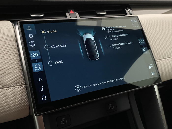 Land Rover Discovery Sport D200 SE DYNAMIC AWD CZ 1.maj 2.0 d SE Dynamic