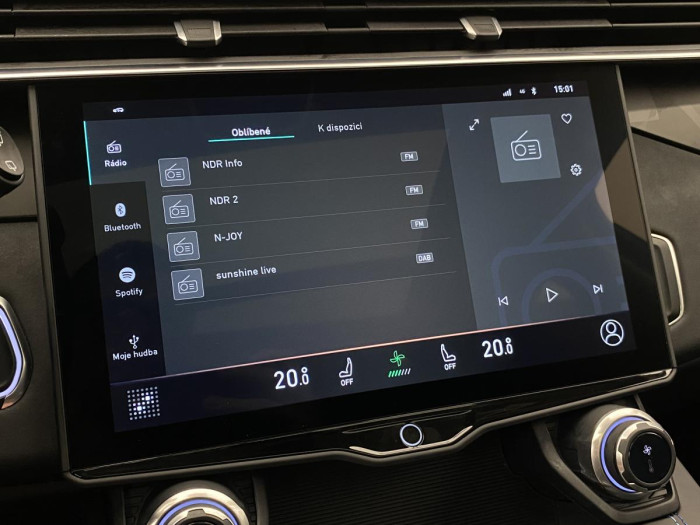 Lynk & Co 01 PHEV DCT AUT REZERVACE