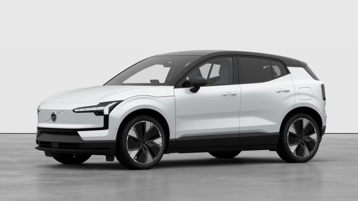 Volvo EX30 PURE ELECTRIC TWIN MOTOR ULTRA