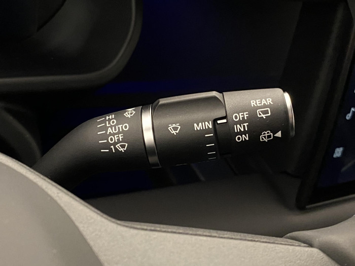 Land Rover Defender 110 D250 X-DYNAMIC SE AWD AUT 3.0 d Dynamic SE