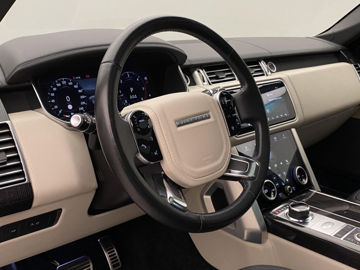 Land Rover Range Rover SDV8 AWD REZERVACE