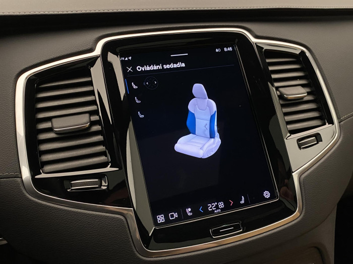 Volvo XC90 B5 AWD PLUS BRIGHT REZERVACE