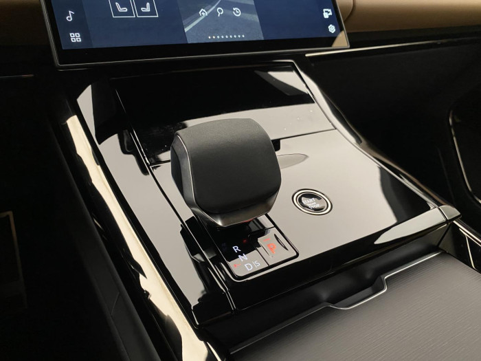 Land Rover Range Rover Sport D300 DYNAMIC SE AWD AUT 3.0 d Dynamic SE