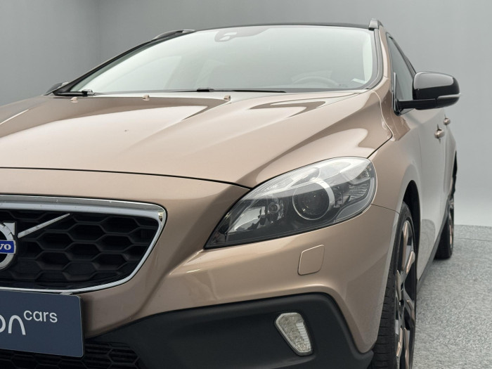 Volvo V40 CC T5 AWD SUMMUM AUT CZ 2.5 CC CC Summum