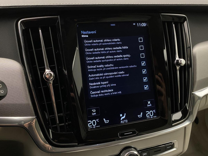 Volvo V90 CC D4 AWD PRO REZERVACE 2.0 d CC CC
