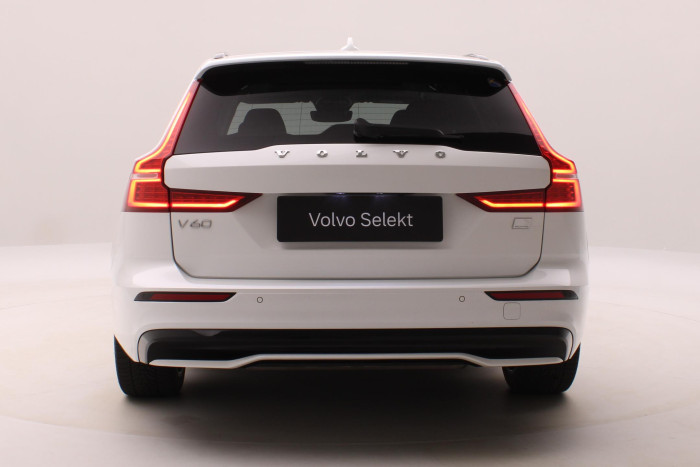 Volvo V60 T8 AWD RECHARGE DARK PLUS CZ