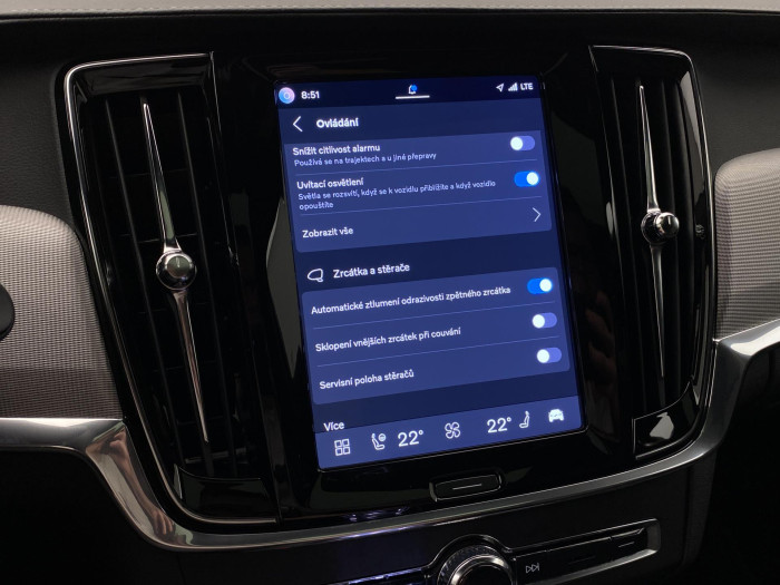 Volvo V90 T6 AWD PLUG-IN DARK ULTRA