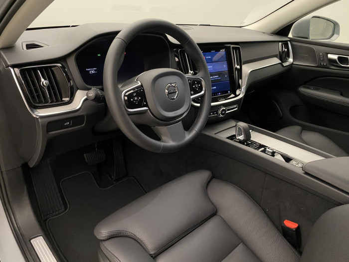Volvo V60 CC B5 AWD PLUS AUT 1.maj