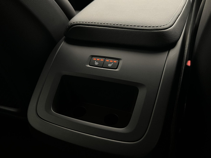 Volvo XC60 B5 AWD PLUS DARK AUT 1.maj.