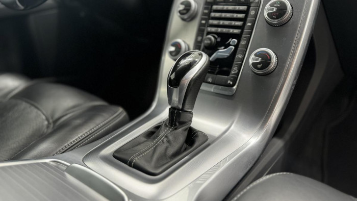 Volvo XC70 D4 AWD BLACK EDITION REZERVACE 2.4 d Edition