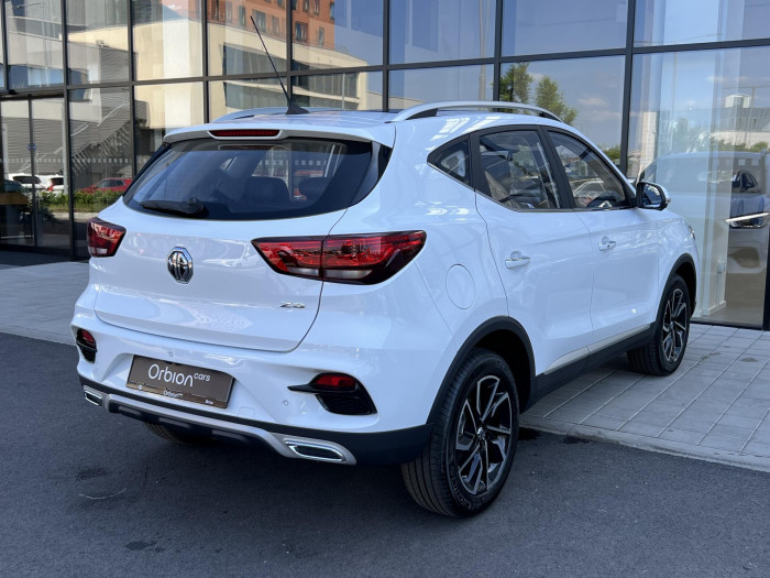 MG ZS ICE ELEGANCE 1.5 MAN 1.5 Elegance