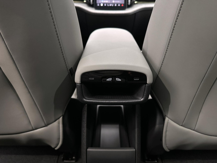 Volvo EX30 CROSS COUNTRY TWIN ULTRA