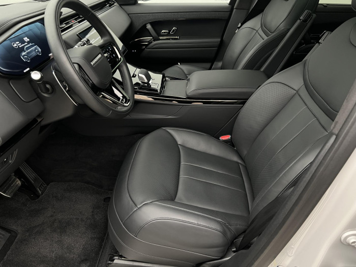 Land Rover Range Rover Sport P550e AUTOBIOGRAPHY REZERVACE