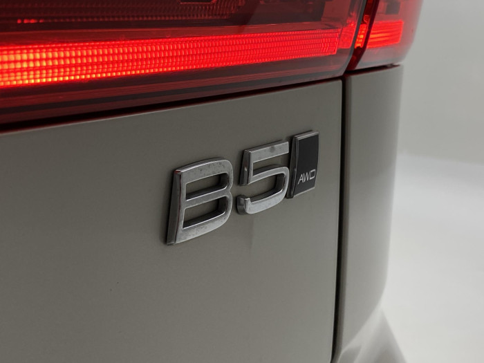 Volvo XC60 B5 AWD INSCRIPTION AUT CZ