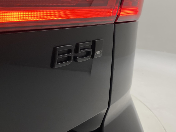 Volvo XC60 B5 AWD ULTRA BLACK EDITION CZ 2.0 Edition