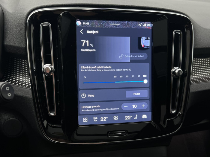 Volvo EX40 PURE ELECTRIC TWIN ULTRA