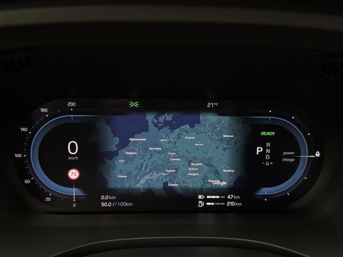 Volvo XC60 T8 AWD RECHARGE REZERVACE