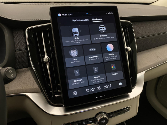 Volvo XC90 B5 AWD AUT BRIGHT ULTRA 7míst