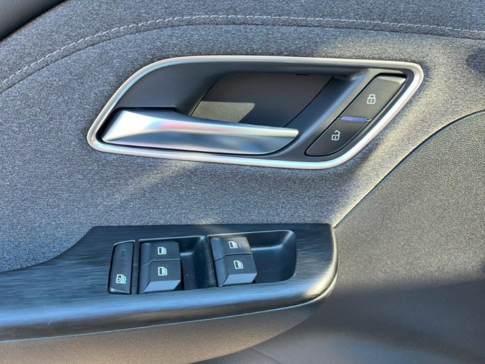 MG ZS HYBRID+ ESSENTIAL