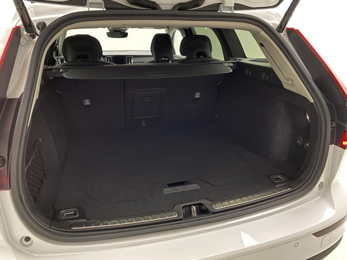 Volvo V60 CC B4 AWD ADVANCED REZERVACE 2.0 CC CC