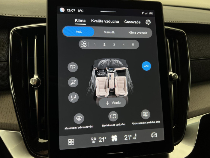 Volvo XC90 B5 AWD ULTRA BRIGHT 7MÍST CZ