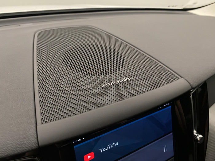 Volvo XC60 T8 AWD DARK PLUS RECHARGE AUT