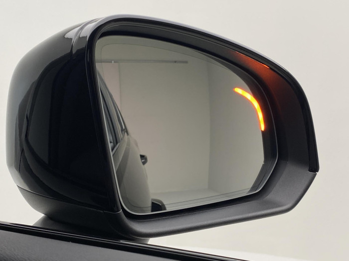 Volvo XC40 B4 AUT PLUS BLACK EDITION