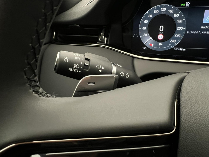 Land Rover Range Rover Evoque D200 DYNAMIC SE AWD Aut 2.0 d Dynamic SE