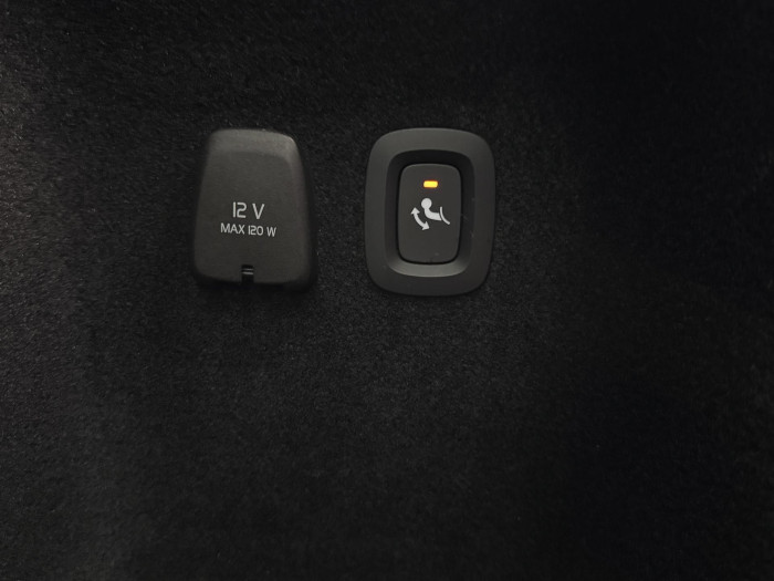 Volvo V60 B4 MOMENTUM PRO AUT 2.0 Momentum