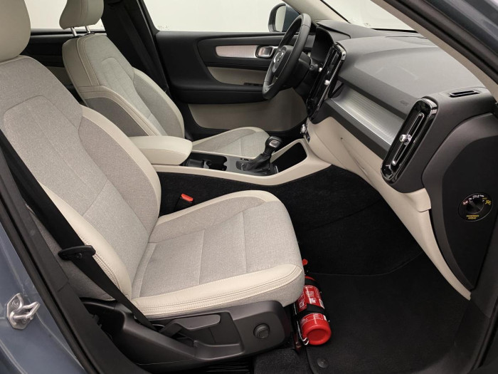 Volvo XC40 T3 MOMENTUM REZERVACE 1.5 Momentum