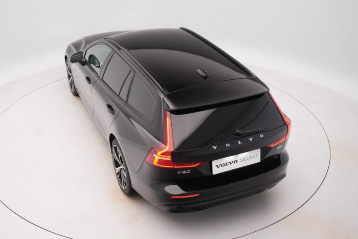 Volvo V60 B4 DARK PLUS AUT 1.maj.