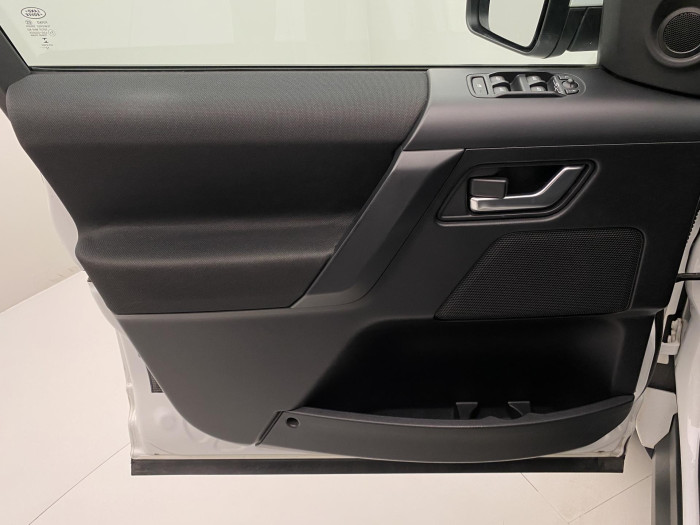 Land Rover Freelander 2.2 TD4 S AWD AUT REZERVACE 2.2 TD