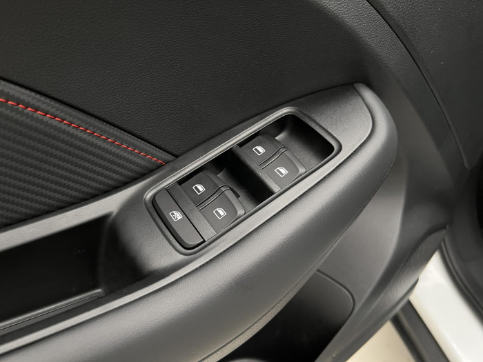 MG ZS 1.5 ESSENTIAL PLUS CZ