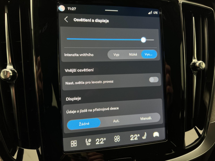 Volvo V60 B4 DARK PLUS AUT